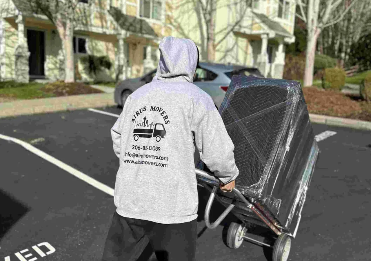 Loading and Unloading Services in Seattle – Airus Movers LLC Loading and Unloading Services in Seattle - Airus Movers LLC